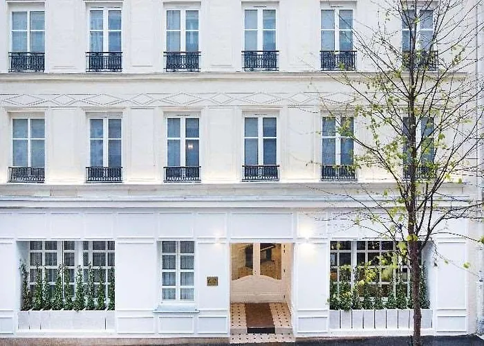 Hotel Celeste Batignolles Montmartre