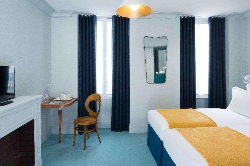 Celeste Batignolles Montmartre Hotel *